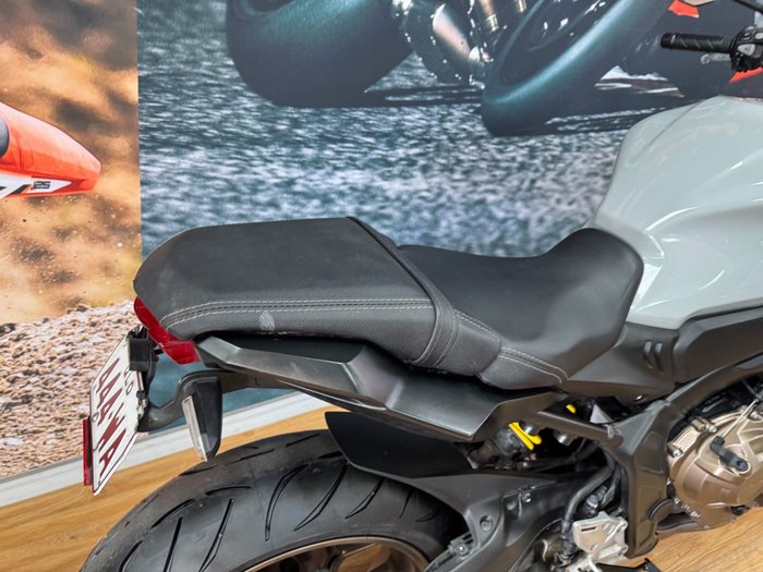 2021 Honda CB650R GREY