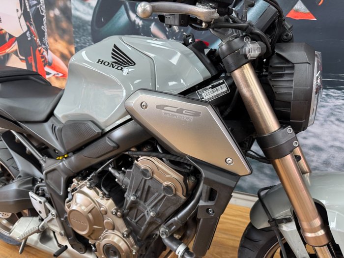 2021 Honda CB650R GREY