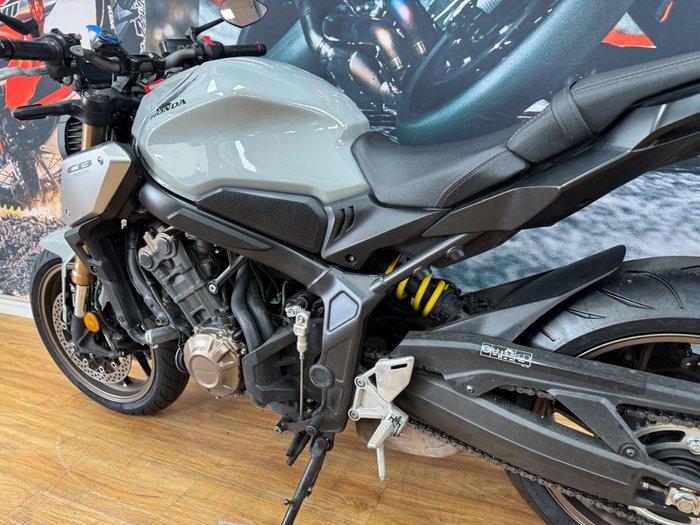 2021 Honda CB650R GREY