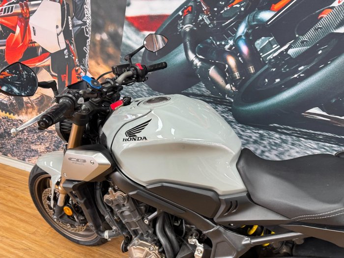 2021 Honda CB650R GREY