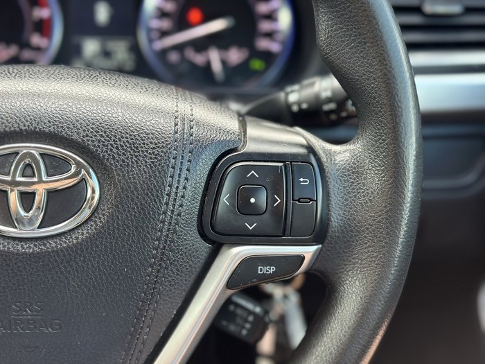 2016 Toyota Kluger GX