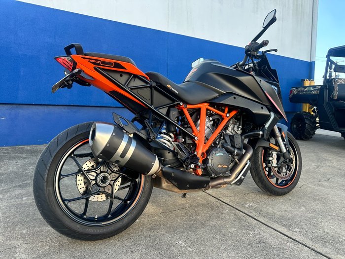 2017 Ktm 1290 SUPER DUKE GT Black
