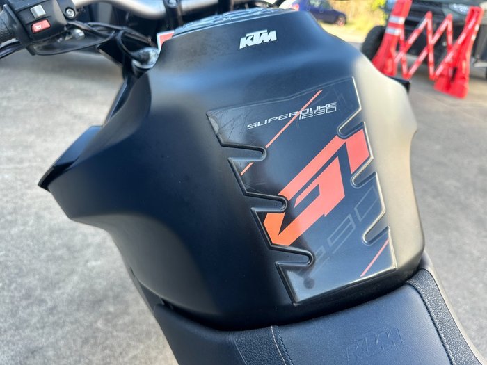 2017 Ktm 1290 SUPER DUKE GT Black