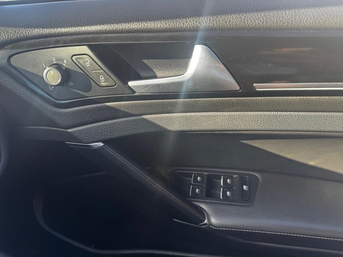 2018 Volkswagen Golf R