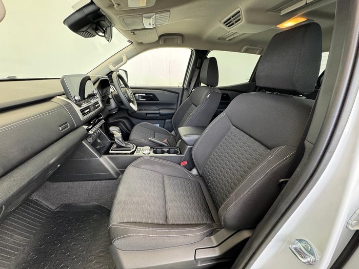 2024 Mitsubishi Triton GLS