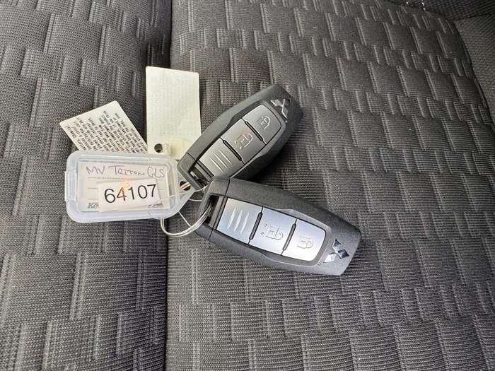 2024 Mitsubishi Triton GLS