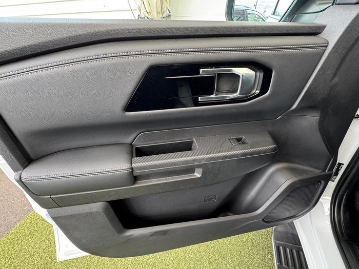 2024 Mitsubishi Triton GLS