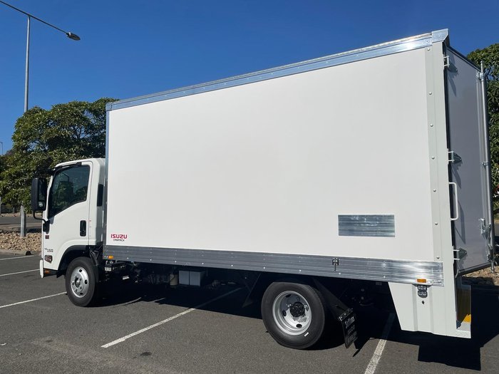 2025 Isuzu N Series NNR 45-150 Vanpack White
