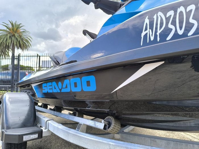 2018 SEA-DOO GTR 230