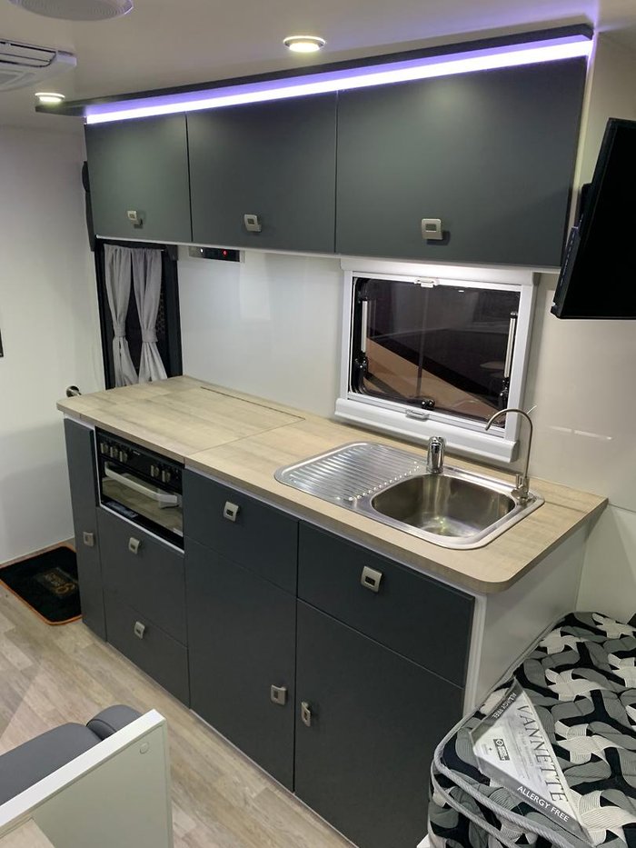 2024 Design RV Crx Semi Off Road Van 1-1, 18'8''