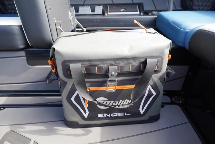 2023 Malibu Wakesetter 23 LSV