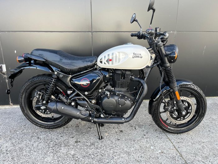 2023 Royal Enfield Hunter 350 Hunter White