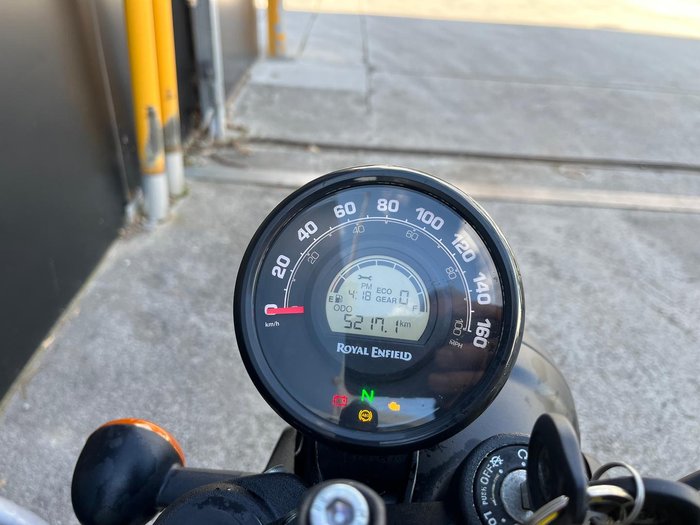 2023 Royal Enfield Hunter 350 Hunter White