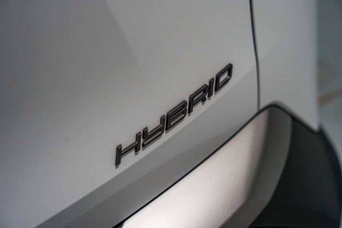 2025 Peugeot 5008 GT Premium Hybrid P74 MY25 Okenite White