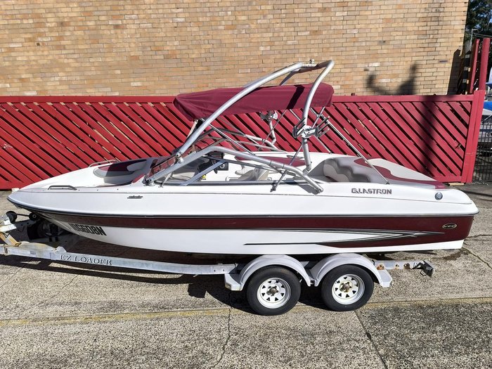 2006 Glastron SX 195