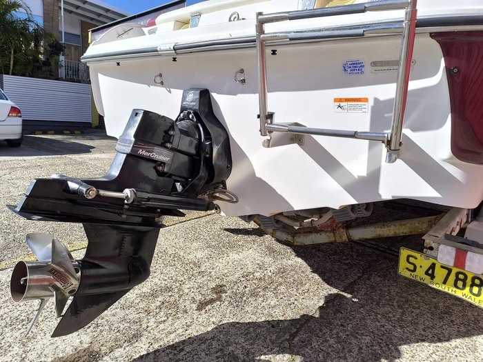 2006 Glastron SX 195