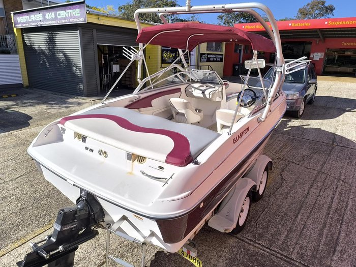 2006 Glastron SX 195