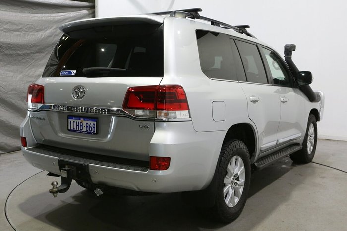 2020 Toyota Landcruiser Sahara