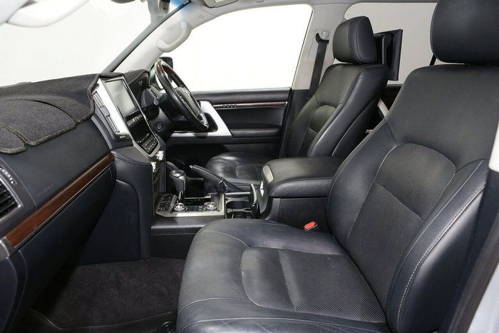 2020 Toyota Landcruiser Sahara