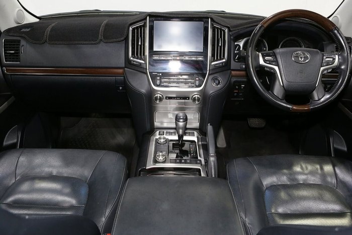 2020 Toyota Landcruiser Sahara