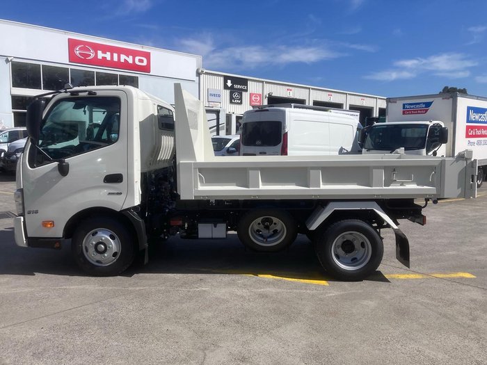 2025 Hino 300 Series 616 Tipper Pro White