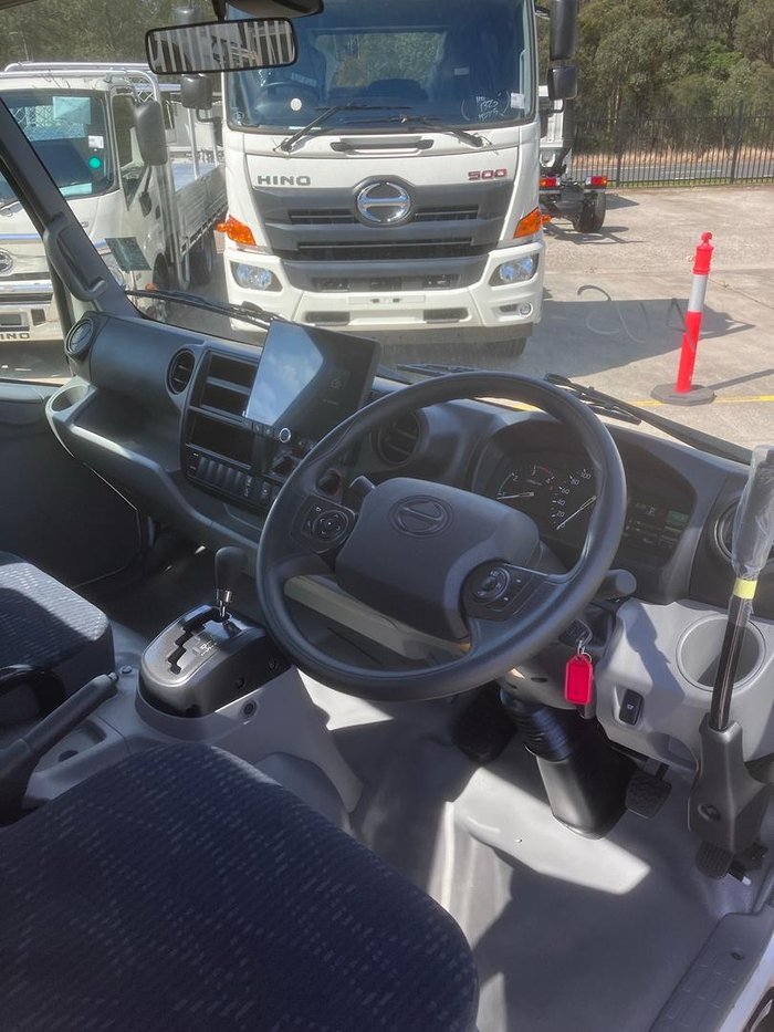 2025 Hino 300 Series 616 Tipper Pro White
