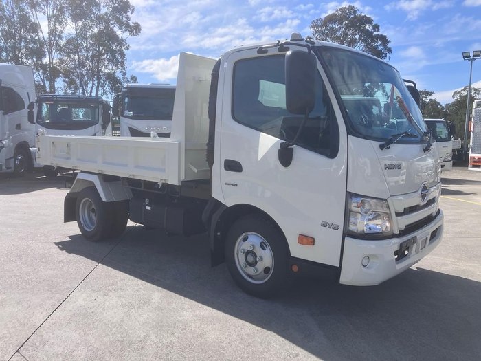 2025 Hino 300 Series 616 Tipper Pro White