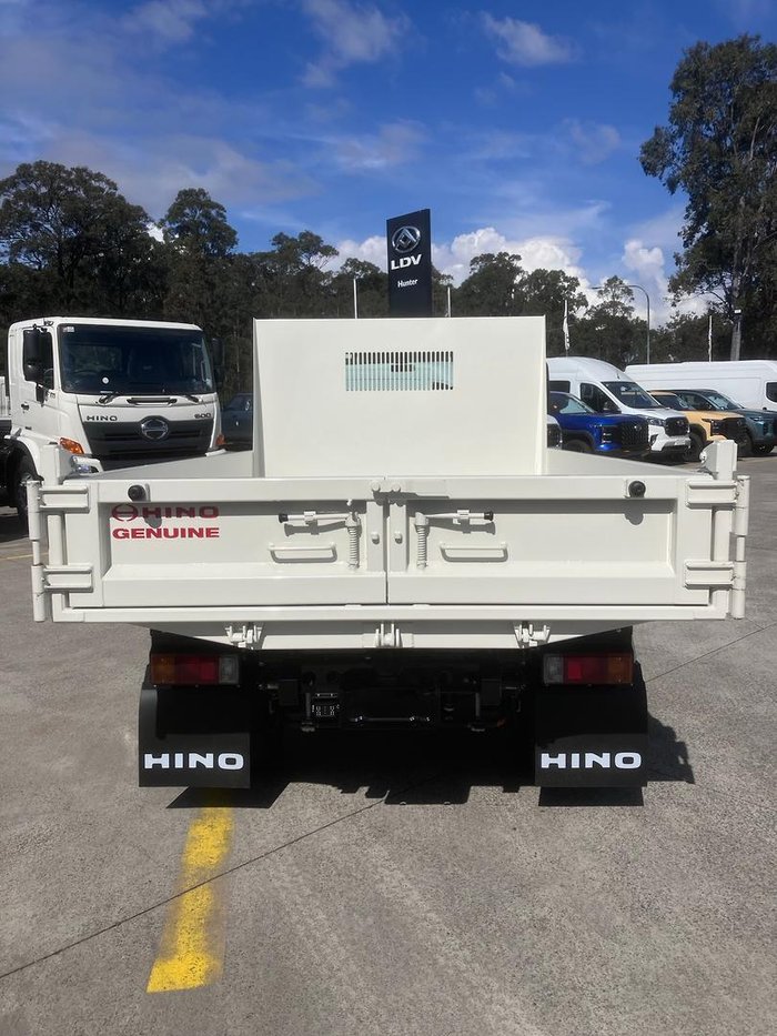 2025 Hino 300 Series 616 Tipper Pro White