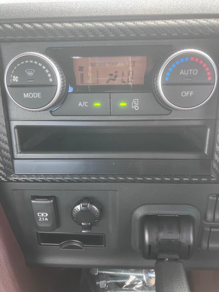 2025 Hino 700 Series FY 3036 White