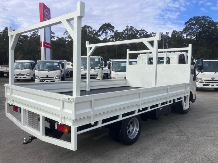 2025 Hino 300 Series 616 WHITE