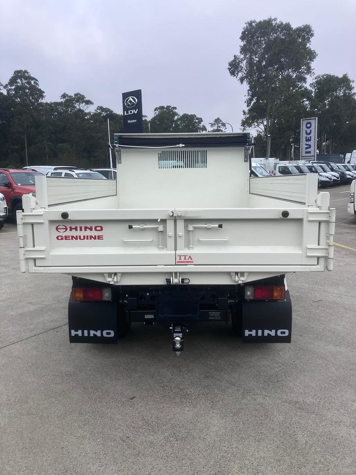 2024 Hino 300 Series 617 Tipper White