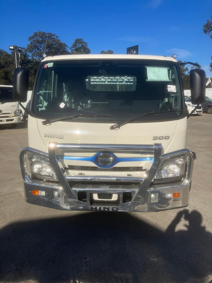 2024 Hino 300 Series 616 Hybrid TradeAce White