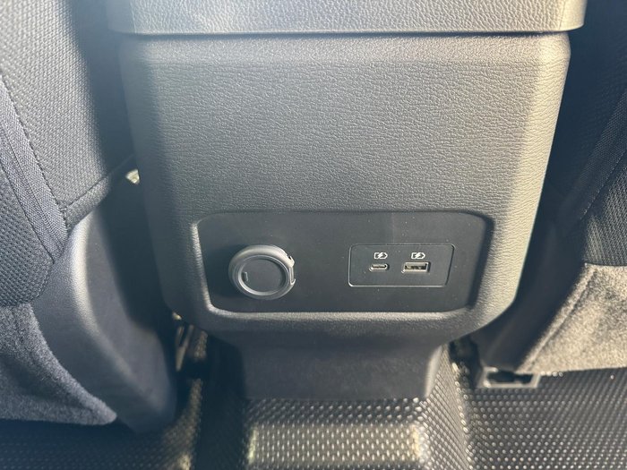 2025 Mitsubishi Triton GLX+