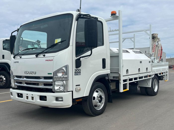 2012 Isuzu Npr300