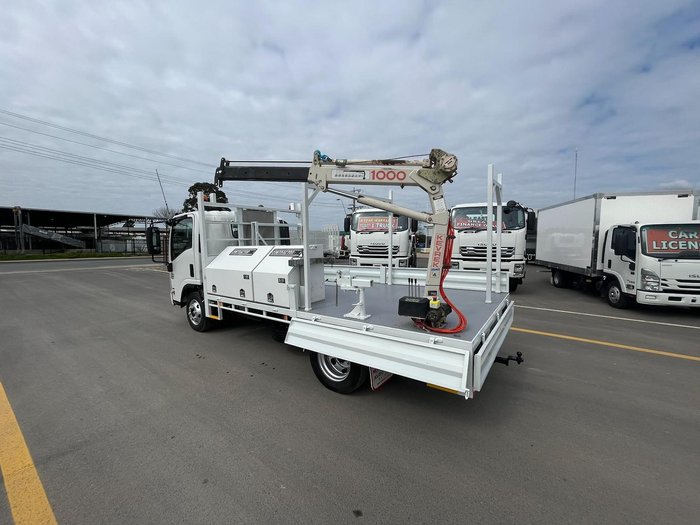 2012 Isuzu Npr300