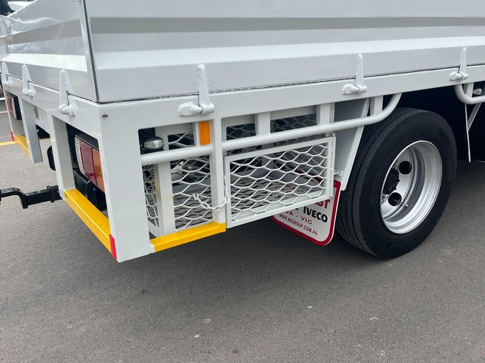 2012 Isuzu Npr300