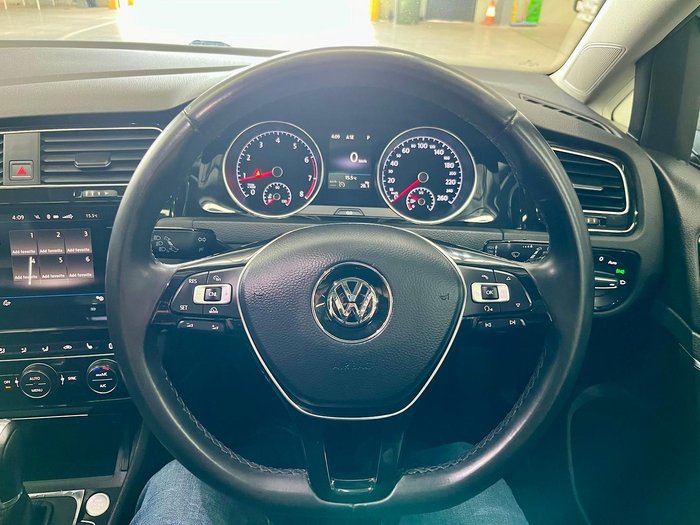 2017 Volkswagen Golf 110TSI Highline 7.5 MY18 Pure White