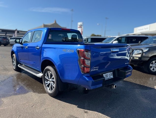 2024 ISUZU D-MAX