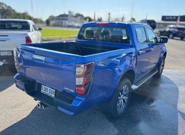 2024 ISUZU D-MAX