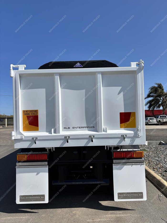 0 RLB Enterprises By Sonnex 28 Foot Civil Spec White