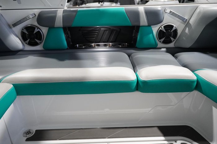 2021 Malibu Wakesetter 21 VLX