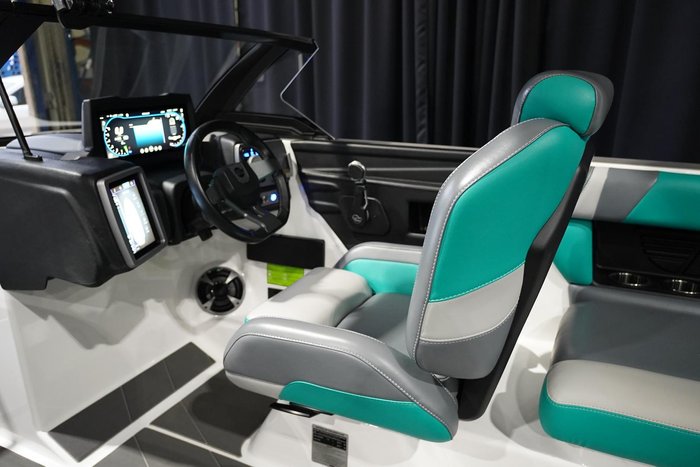 2021 Malibu Wakesetter 21 VLX