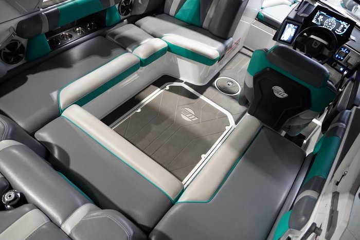 2021 Malibu Wakesetter 21 VLX