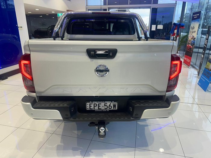 2021 Nissan Navara SL