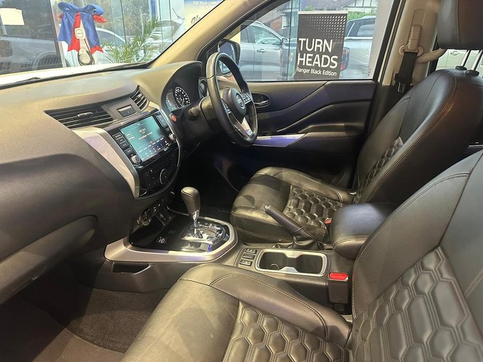 2021 Nissan Navara ST-X