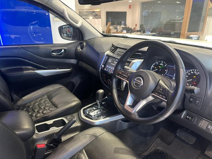 2021 Nissan Navara SL