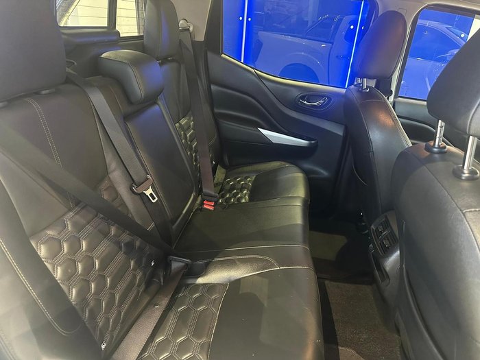 2021 Nissan Navara SL