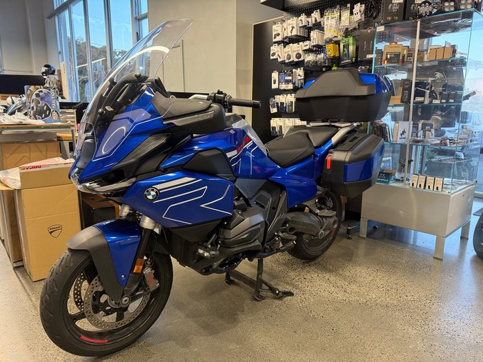 2025 BMW R 1300 RT Impulse R 1300 Blue