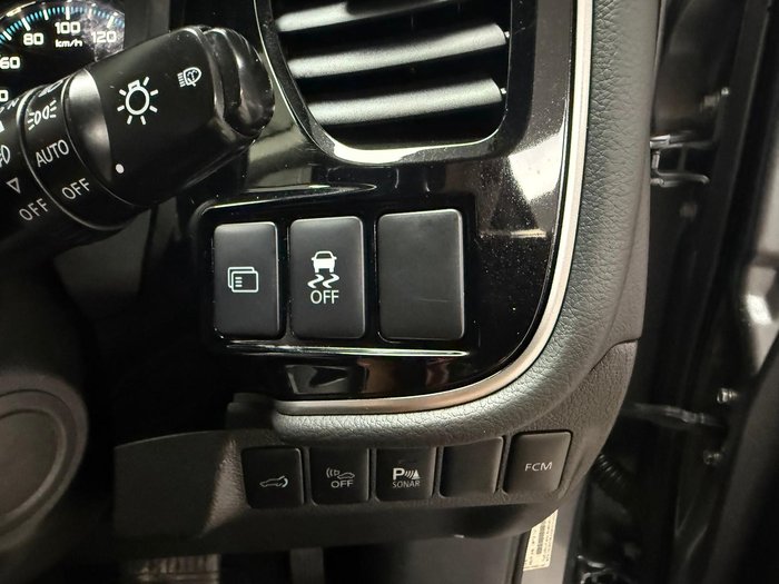 2014 Mitsubishi Outlander PHEV Aspire ZJ MY14.5 AWD Titanium