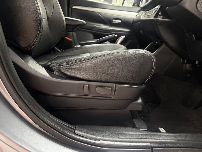 2014 Mitsubishi Outlander PHEV Aspire ZJ MY14.5 AWD Titanium